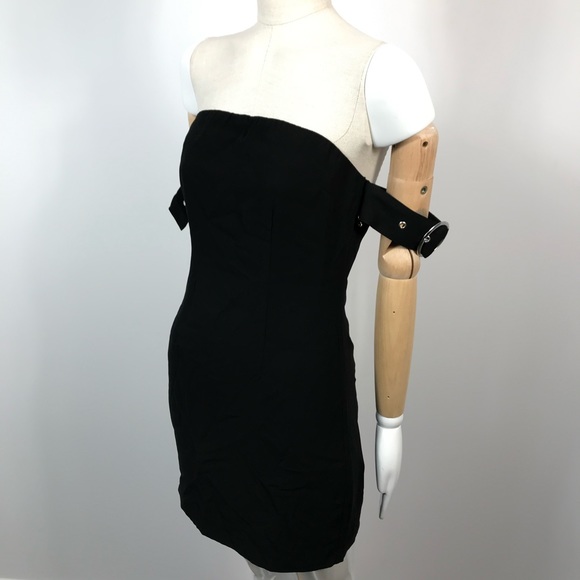 Forever 21 off the shoulder dress buckle - Picture 2 of 7